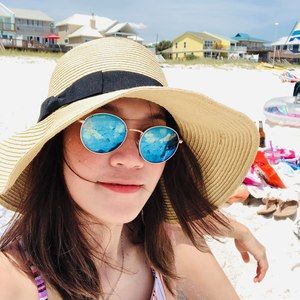 Meet your Posher, Trieu